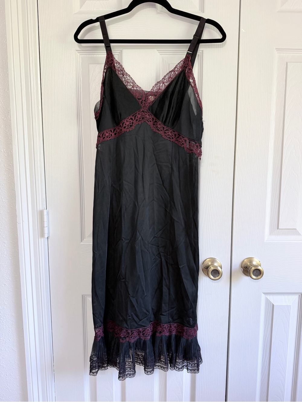 Vintage 90s Movie Star Black Burgundy Lace Slip Dress Fairy Goth Coquette Midi